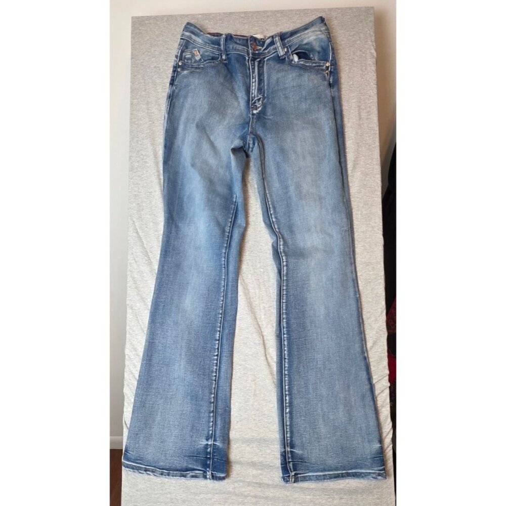 Women's FashionNova Light-Washed Blue Jeans size: 9